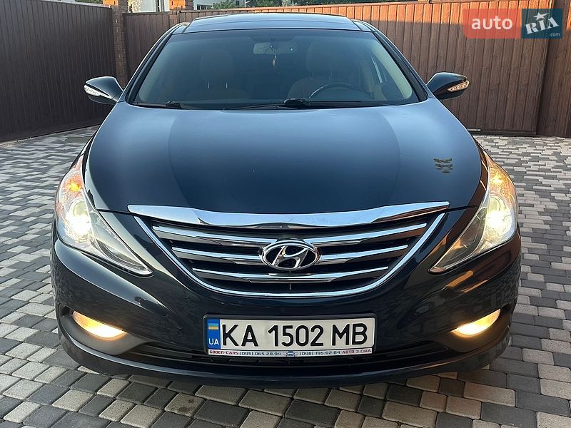Hyundai Sonata 2013
