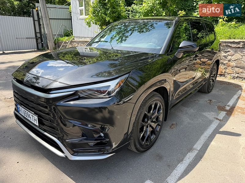 Lexus TX 2024