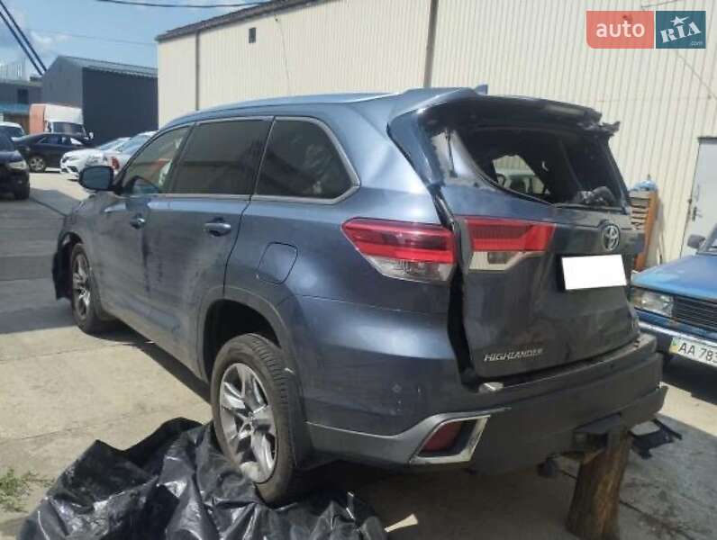 Toyota Highlander 2017