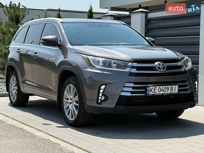 Toyota Highlander 2016