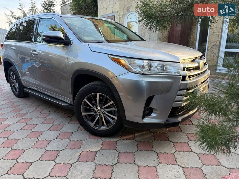 Toyota Highlander 2017