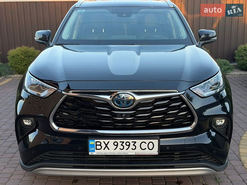 Toyota Highlander 2021
