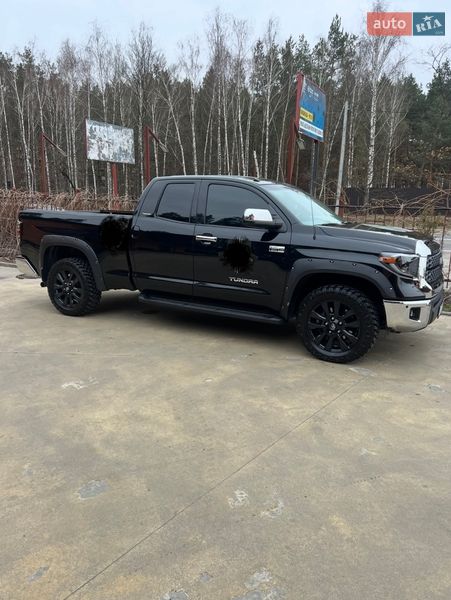 Toyota Tundra 2014