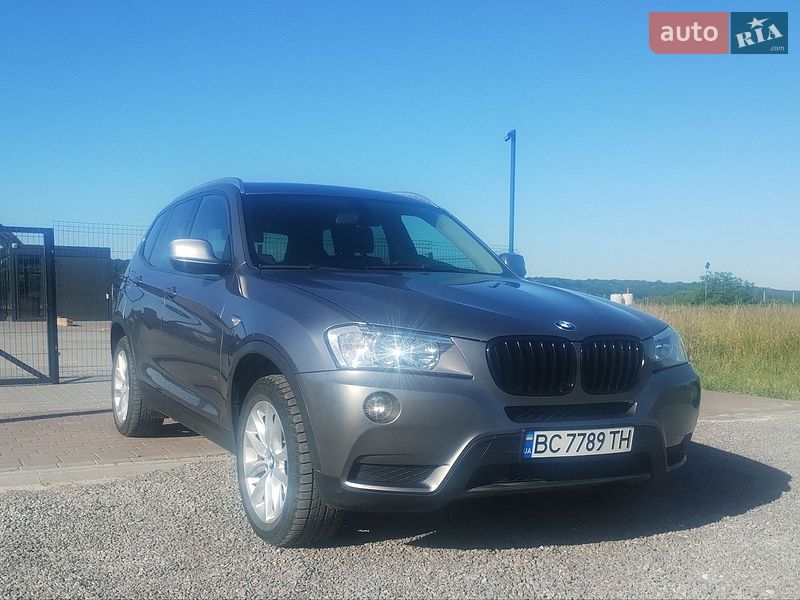 BMW X3 2012