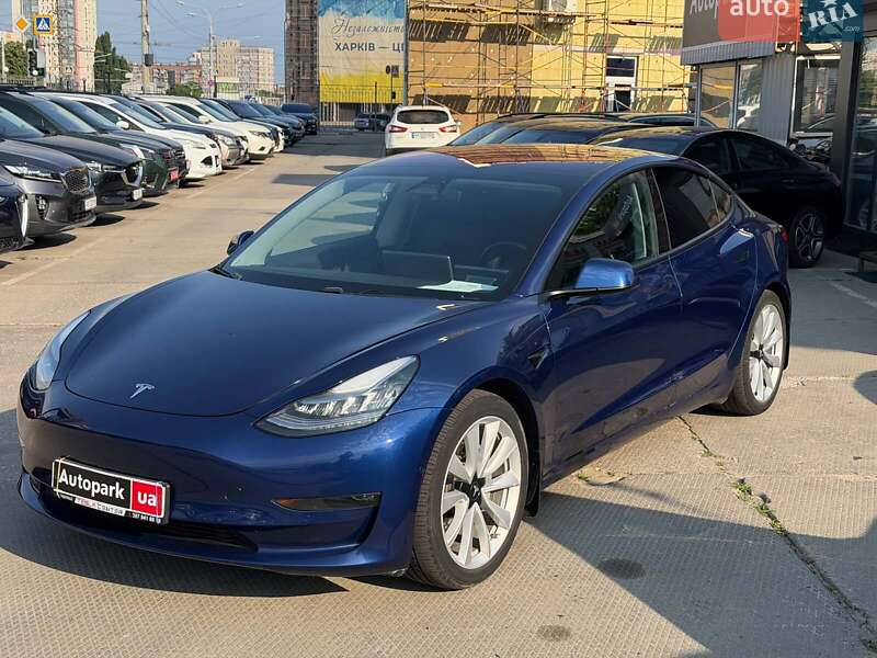 Tesla Model 3 2018