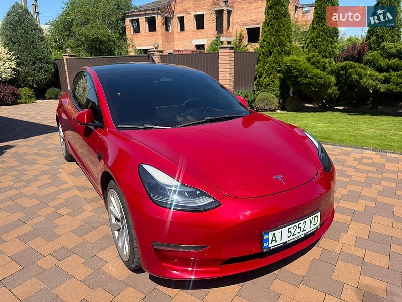 Tesla Model 3 2022