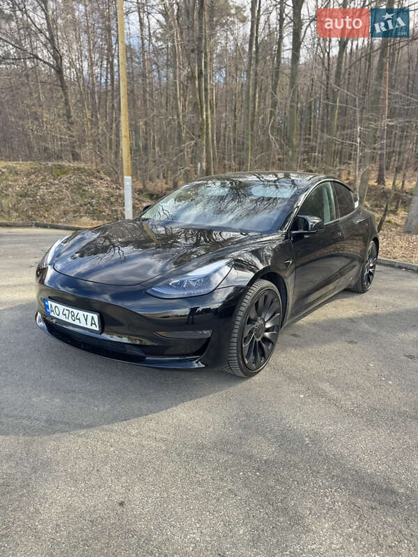 Tesla Model 3 2021