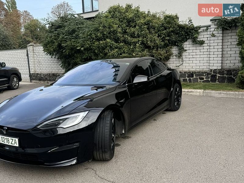 Tesla Model S 2022