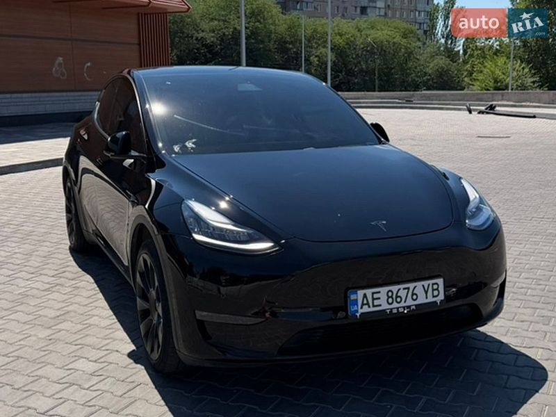 Tesla Model Y 2020