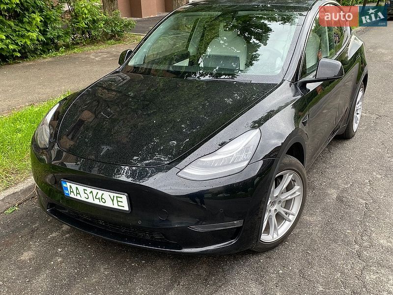 Tesla Model Y 2020
