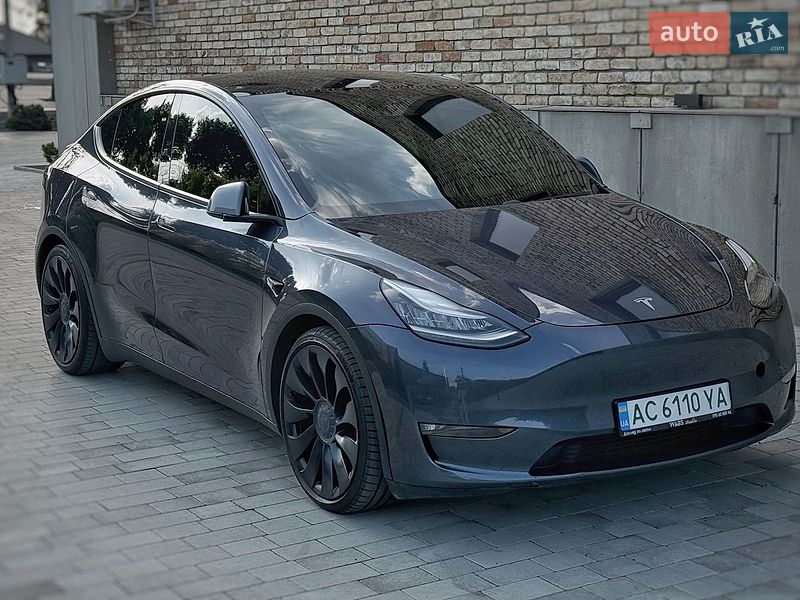 Tesla Model Y 2020