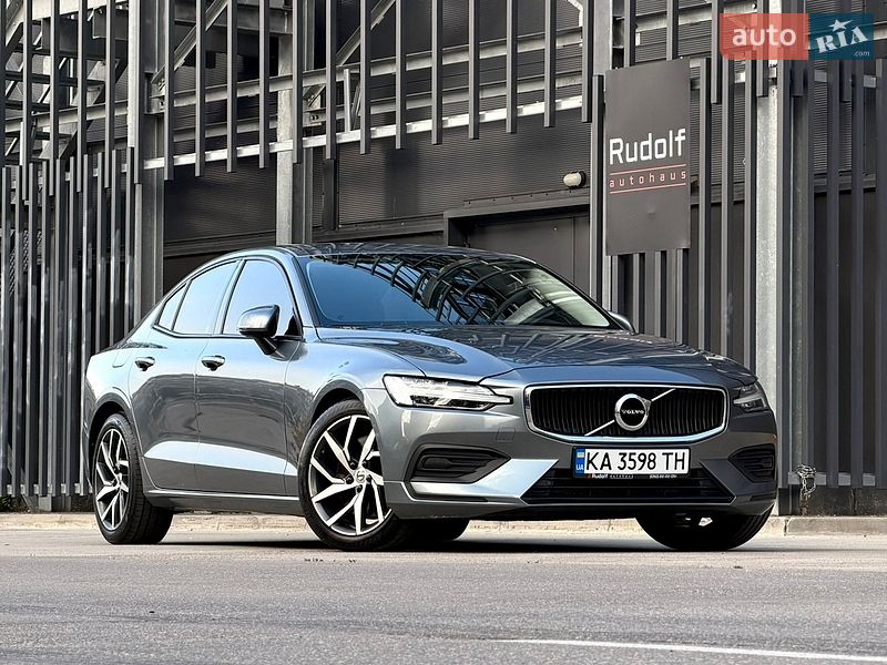 Volvo S60 2019