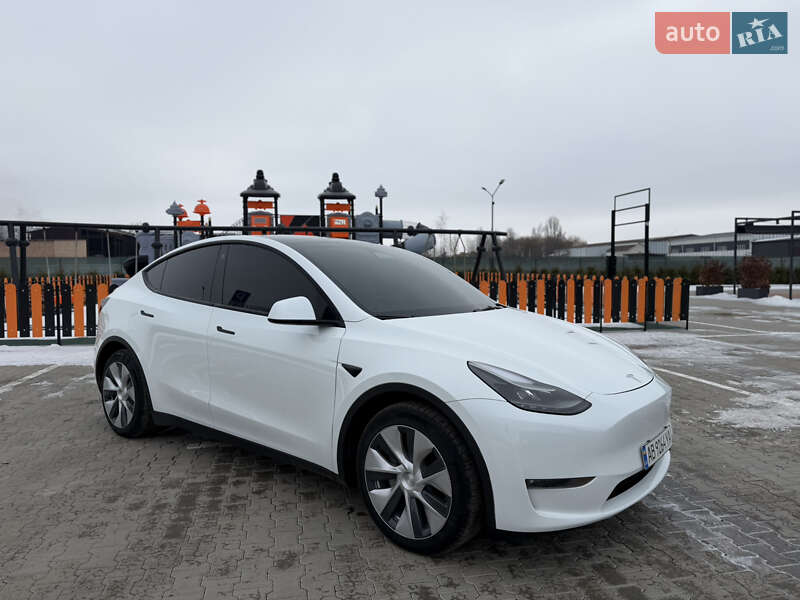 Tesla Model Y 2022
