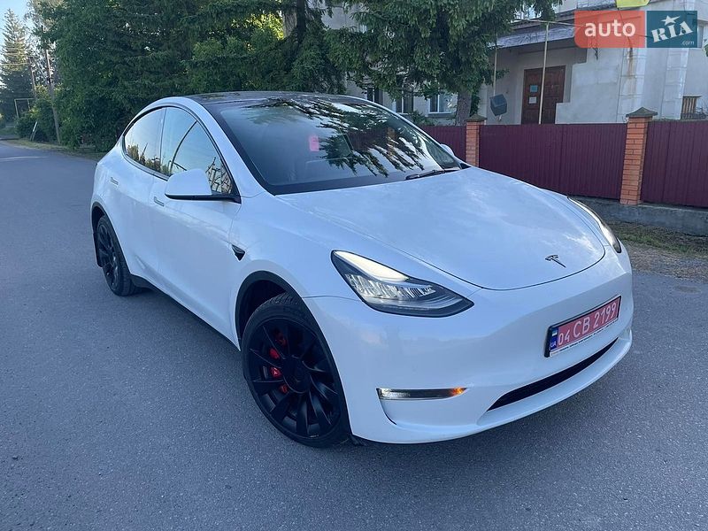 Tesla Model Y 2022