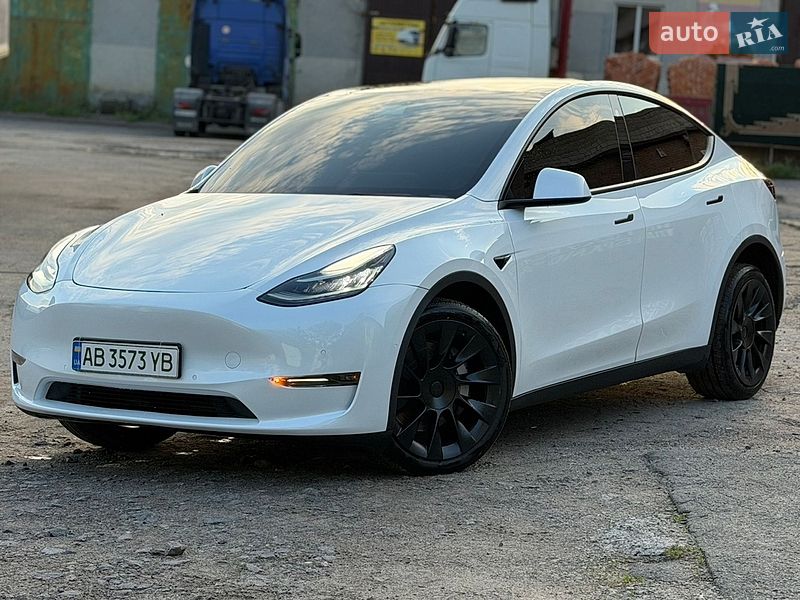 Tesla Model Y 2022