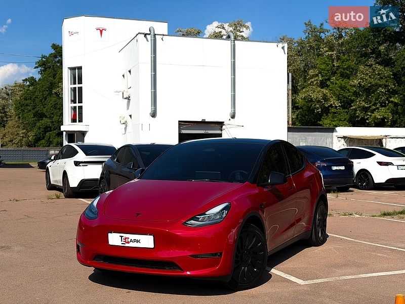 Tesla Model Y 2022