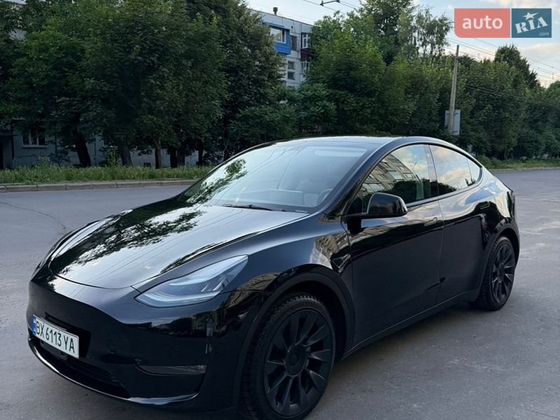 Tesla Model Y 2022