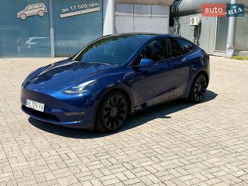 Tesla Model Y 2022