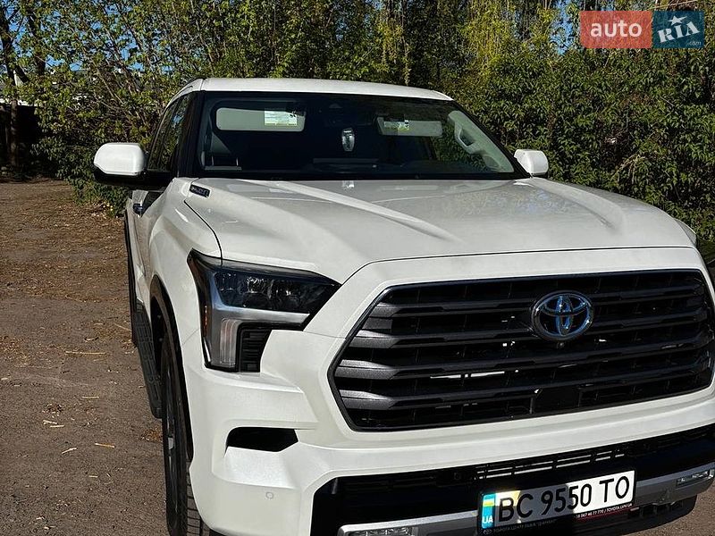 Toyota Sequoia 2023