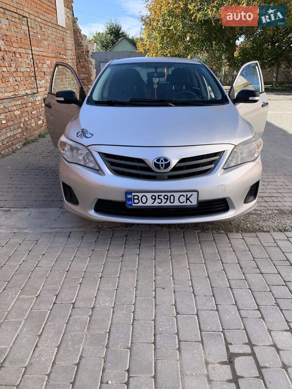 Toyota Corolla 2011