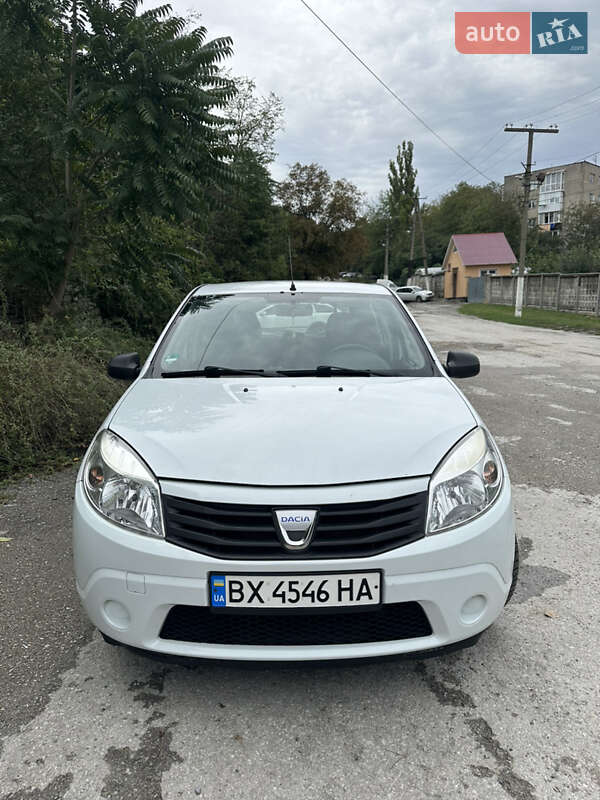 Dacia Sandero 2009