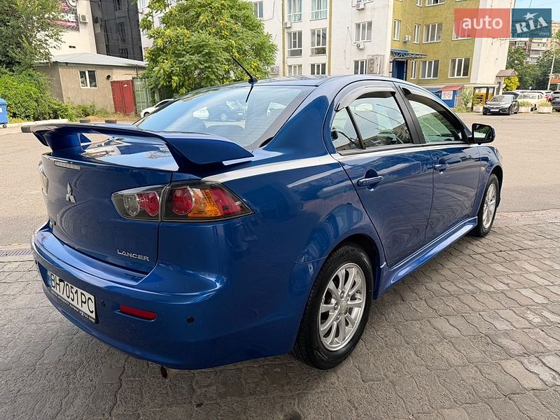 Mitsubishi Lancer 2011