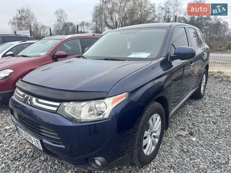 Mitsubishi Outlander 2013