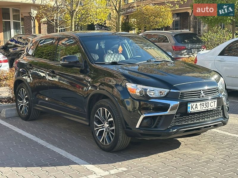 Mitsubishi Outlander Sport 2019