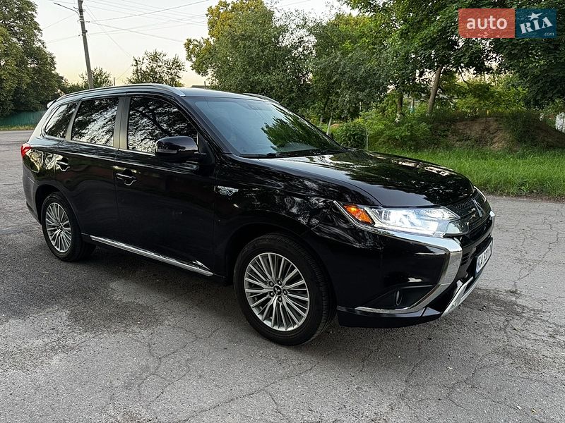 Mitsubishi Outlander 2019
