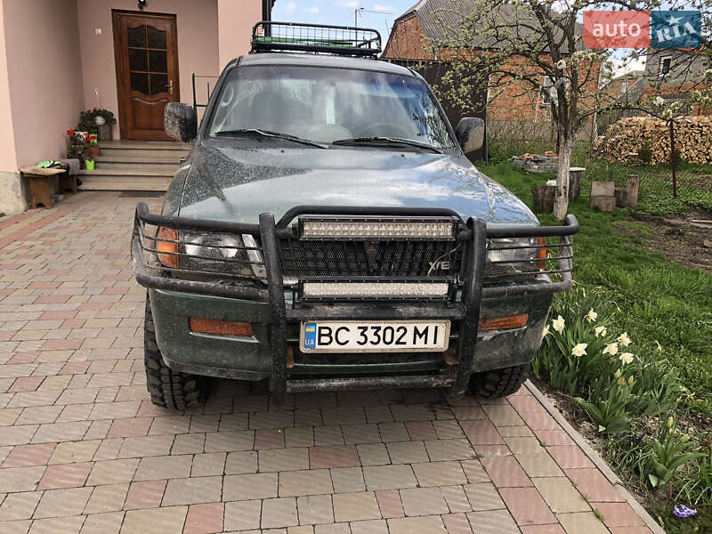 Mitsubishi Montero 1997