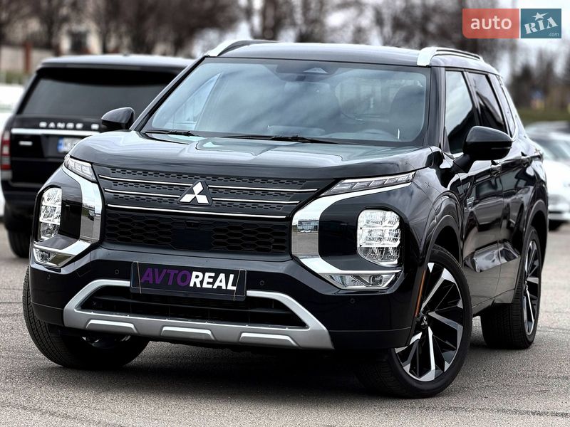 Mitsubishi Outlander 2024