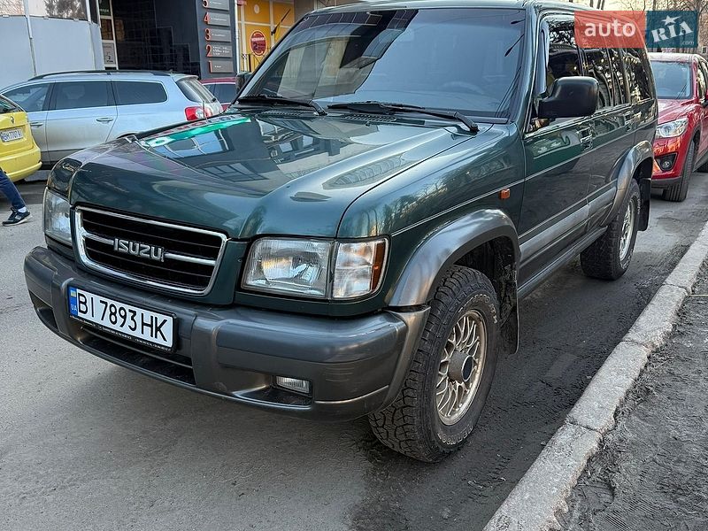 Isuzu Trooper 1998