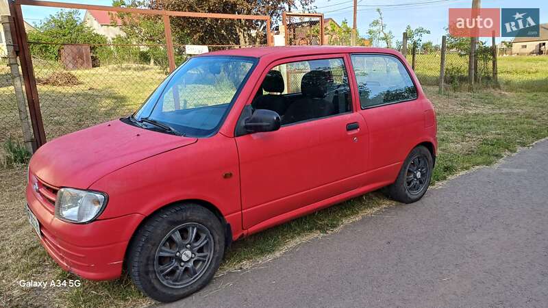 Daihatsu Cuore 2000