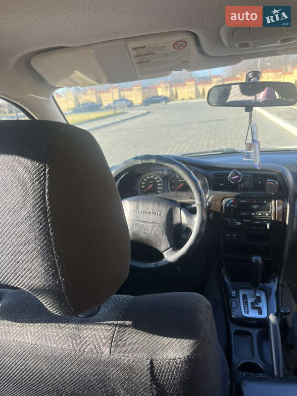 Subaru Legacy 2002