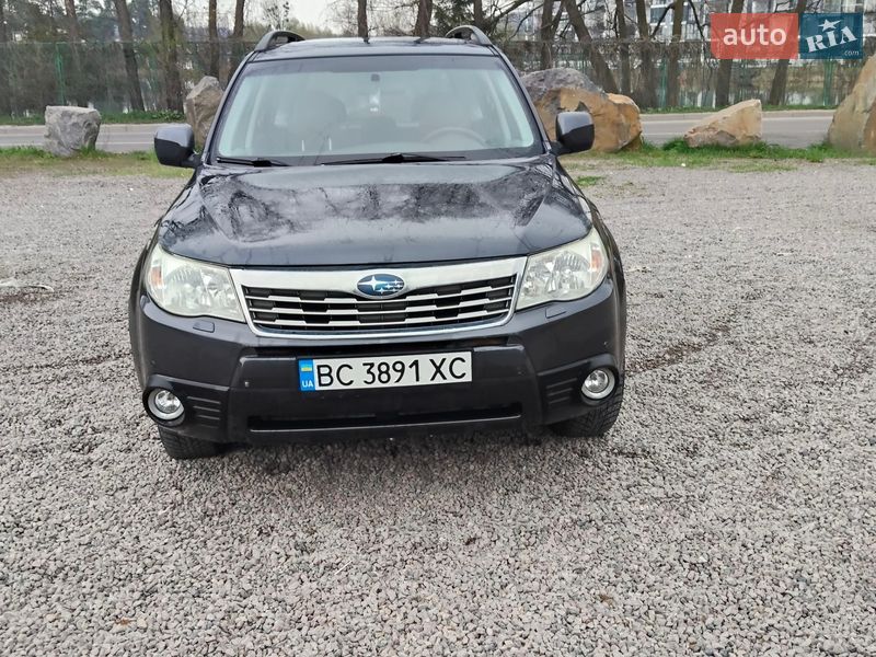 Subaru Forester 2010