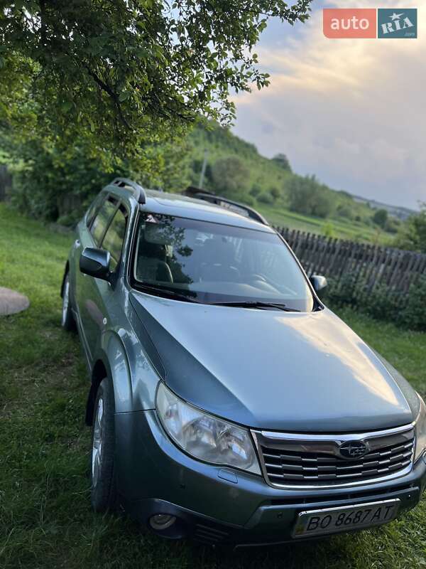 Subaru Forester 2011