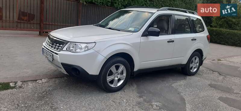 Subaru Forester 2011