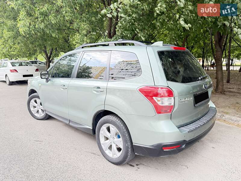 Subaru Forester 2015