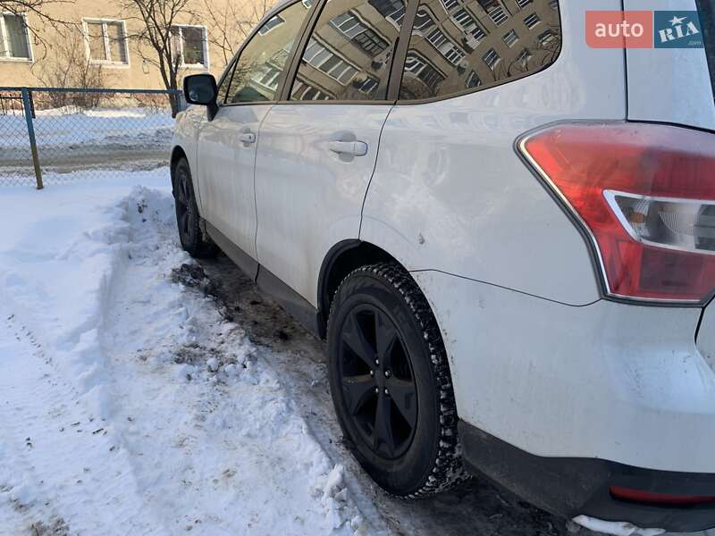 Subaru Forester 2015
