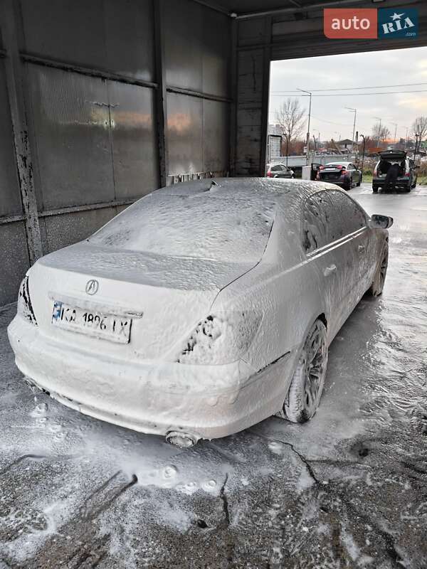 Acura RL 2005