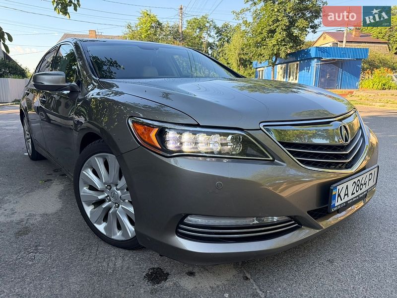 Acura RLX 2013