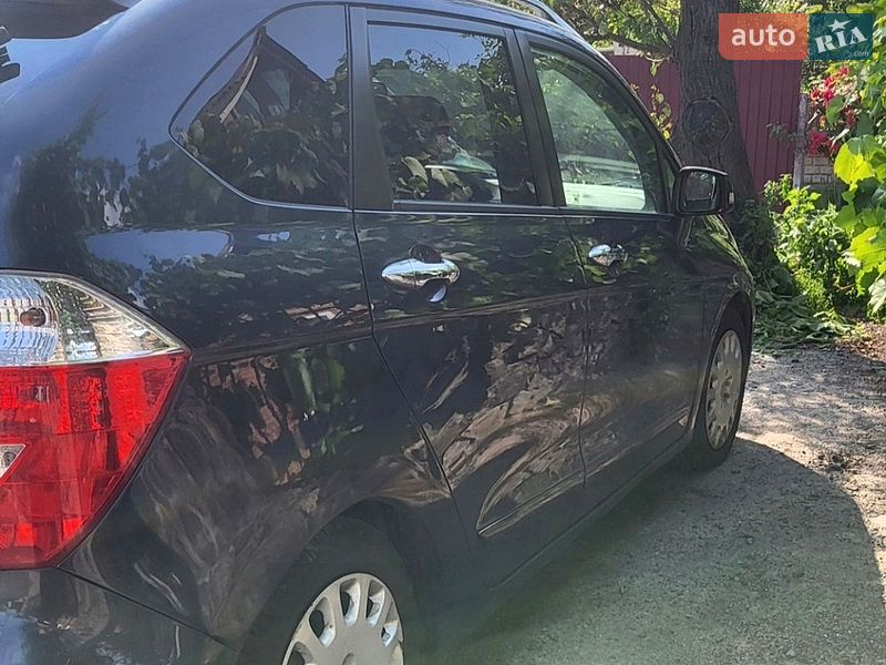 Honda FR-V 2005