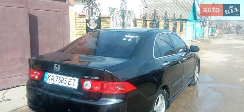 Honda Accord 2003