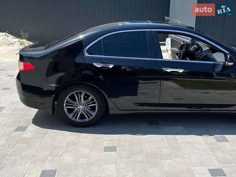 Honda Accord 2011