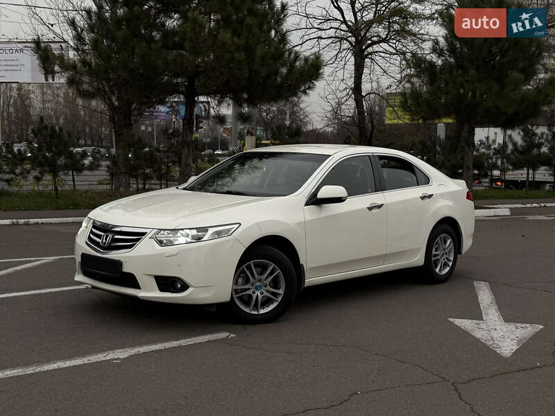 Honda Accord 2011