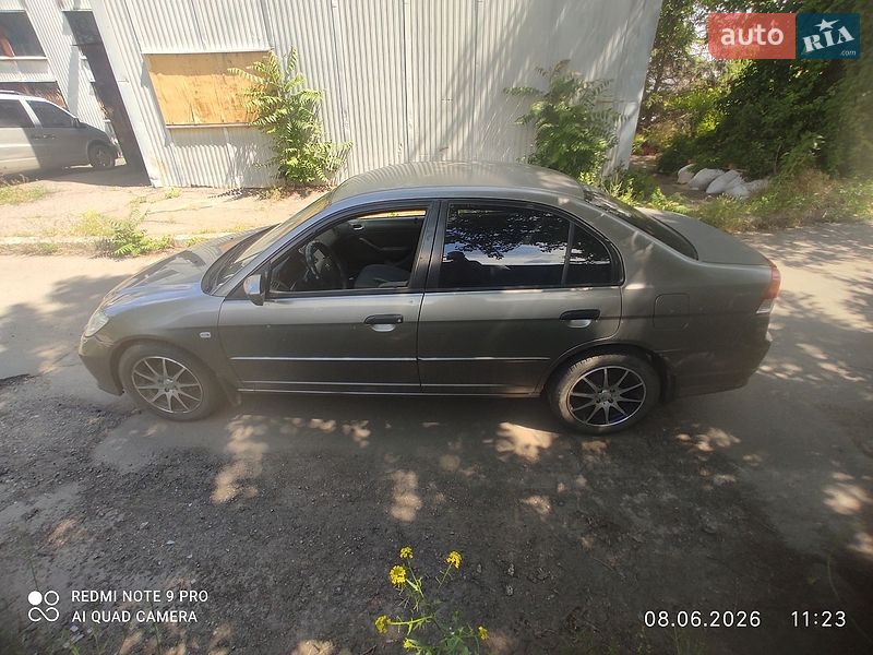 Honda Civic 2004