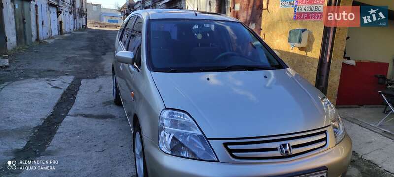 Honda Stream 2002