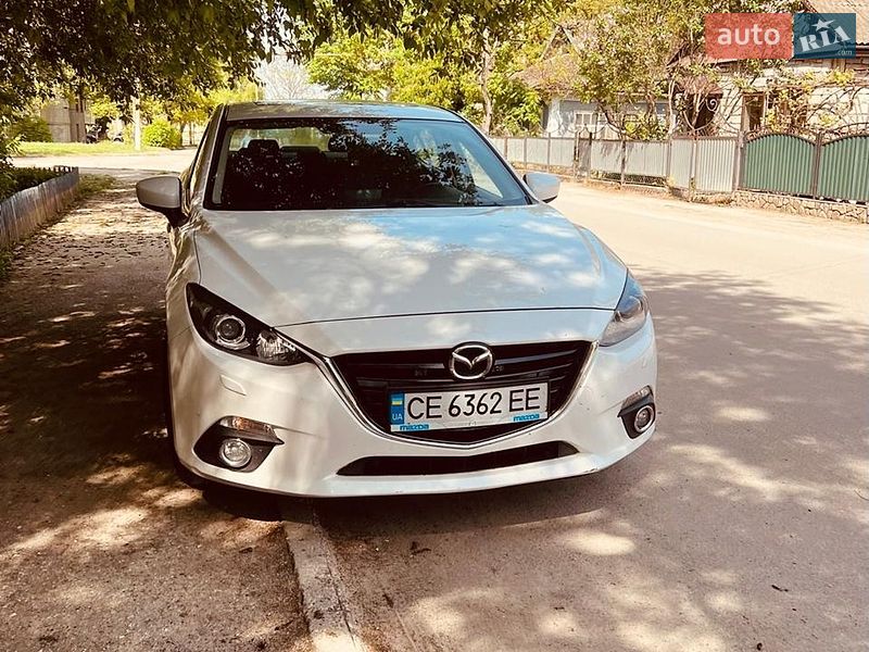Mazda 3 2015