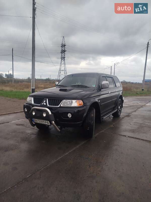 Mitsubishi Pajero Sport 2005