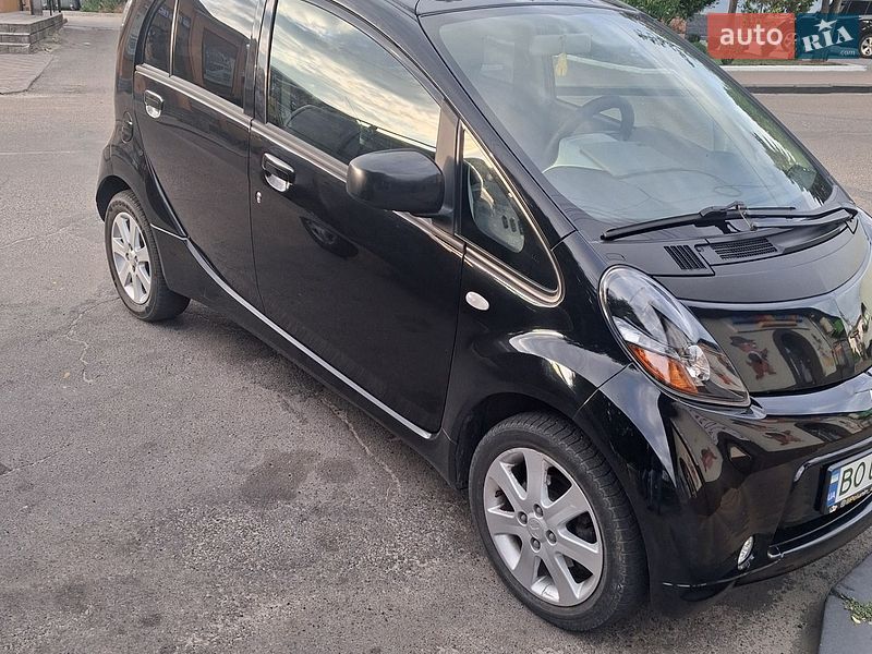Mitsubishi i-MiEV 2011